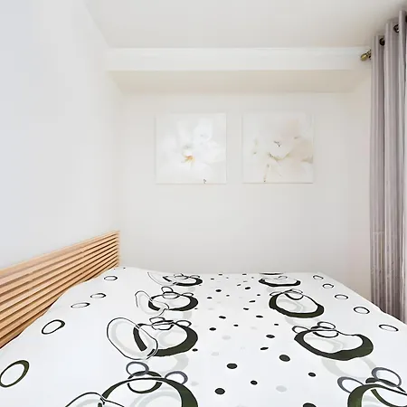 Oasis Fanabe Townhouse Lägenhet