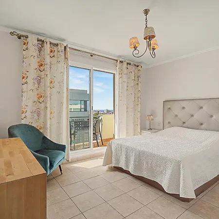 Oasis Fanabe Townhouse Appartement