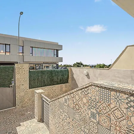 Appartement Oasis Fanabe Townhouse