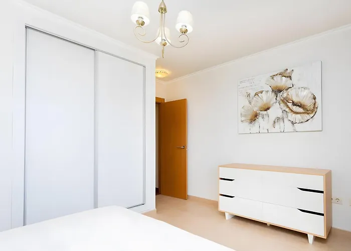 Oasis Fanabe Townhouse Apartment